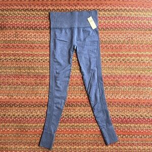 NWT BY ANTHROPOLOGIE BLUE SEAMLESS ATHLETIC LEGGINGS